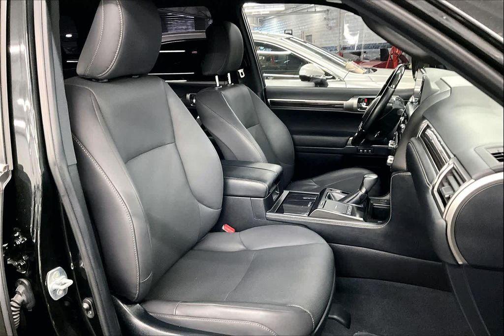 used 2023 Lexus GX 460 car, priced at $61,500