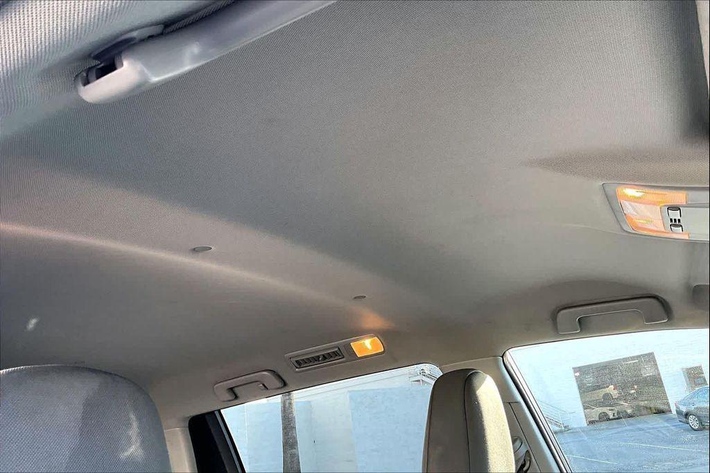 used 2016 Toyota Highlander car, priced at $15,200