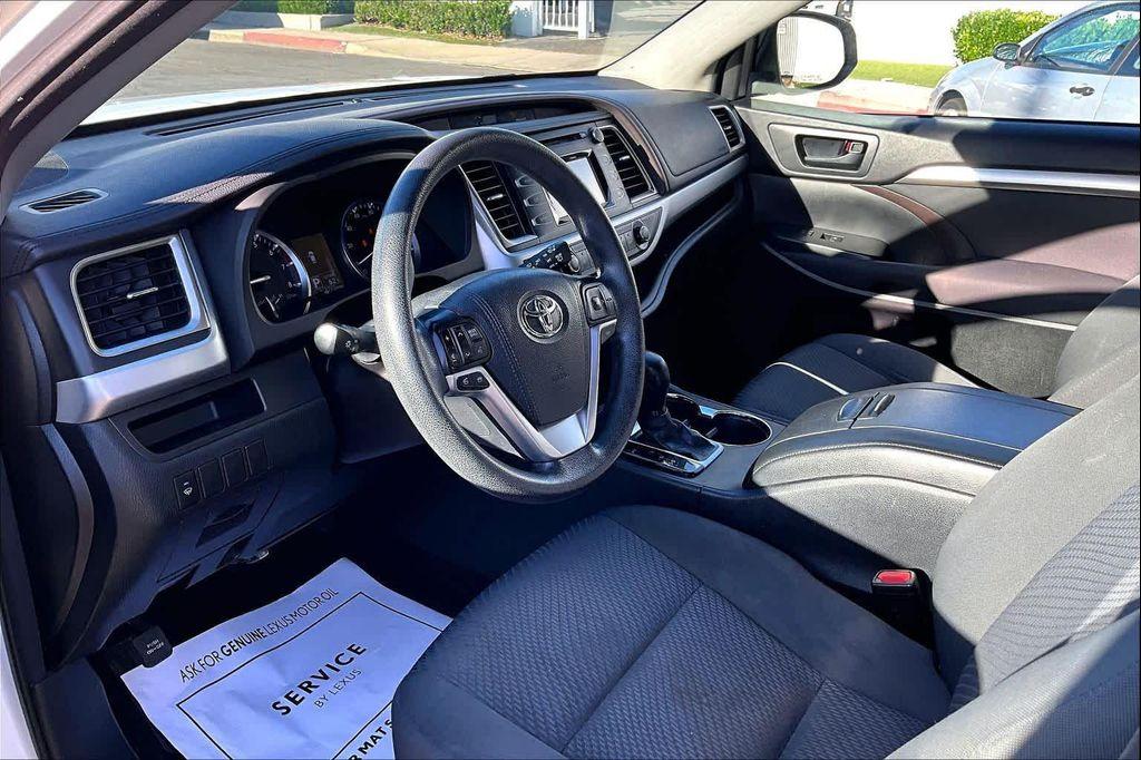 used 2016 Toyota Highlander car, priced at $15,200