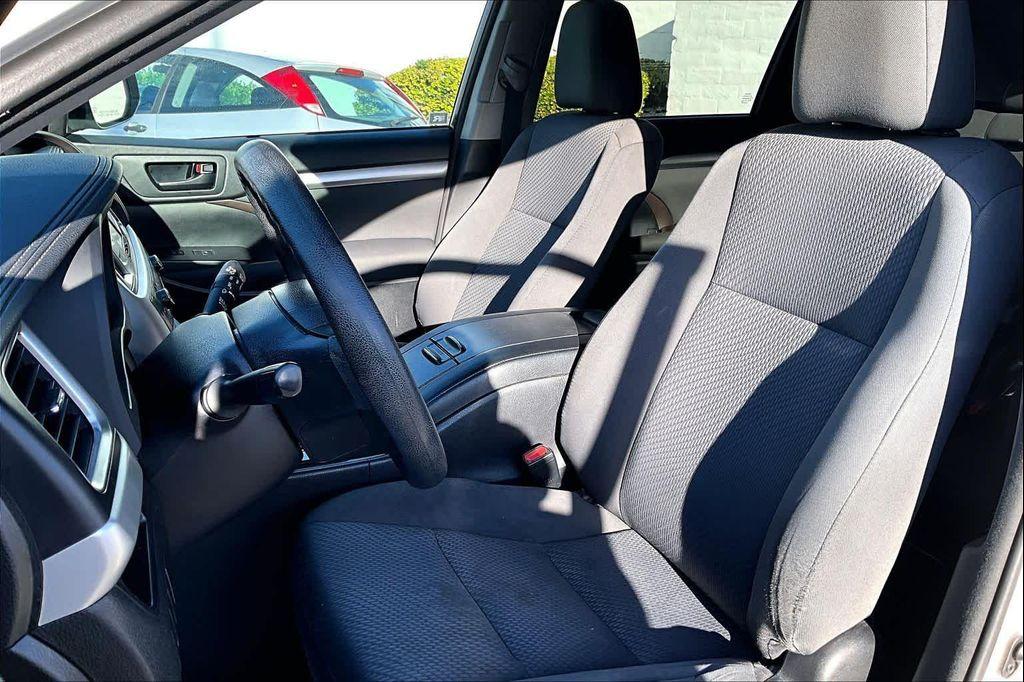 used 2016 Toyota Highlander car, priced at $15,200