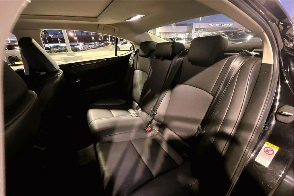 used 2019 Lexus ES 350 car, priced at $20,540