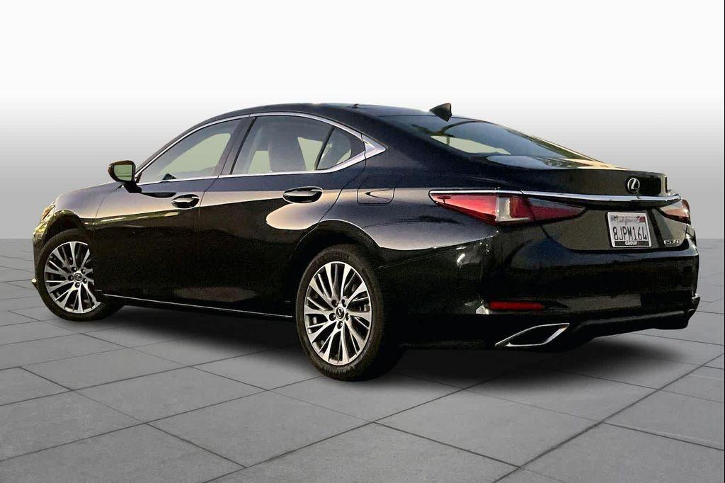 used 2019 Lexus ES 350 car, priced at $20,540