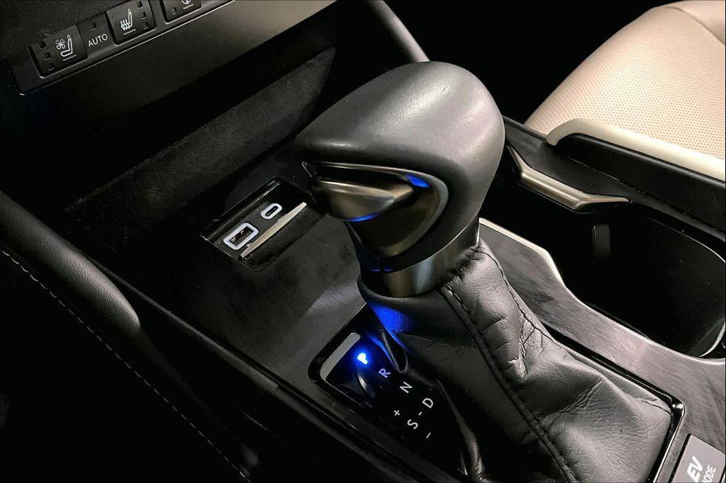 used 2025 Lexus ES 300h car, priced at $47,995