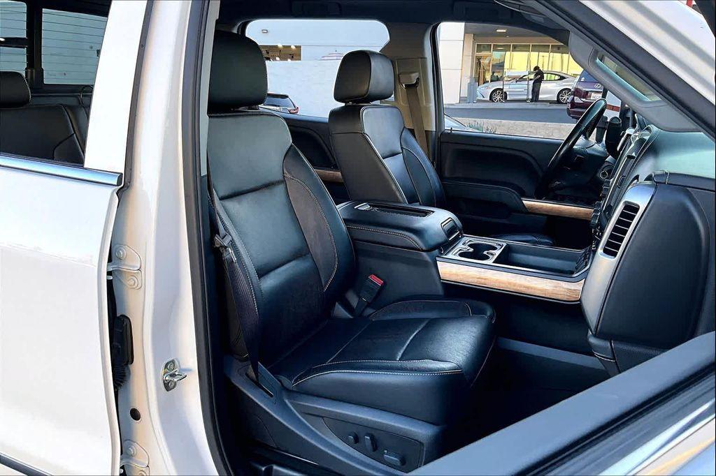 used 2019 Chevrolet Silverado 2500 car, priced at $42,565