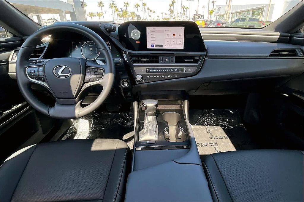 used 2023 Lexus ES 350 car, priced at $36,000