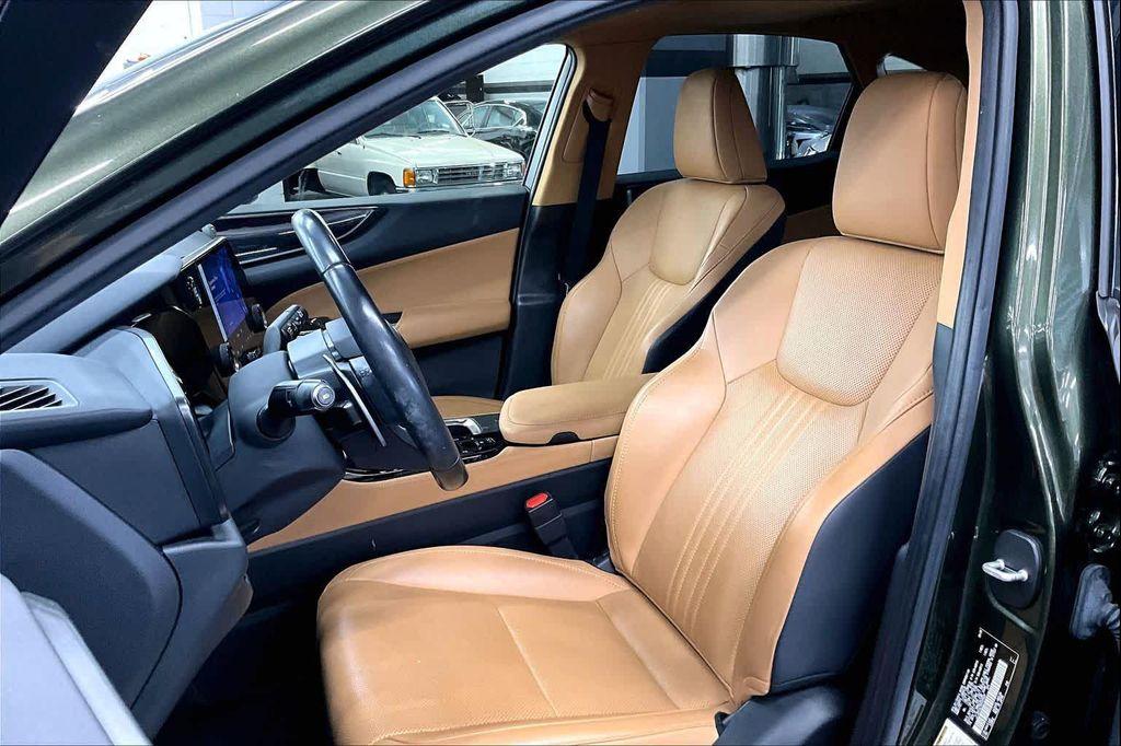 used 2024 Lexus NX 250 car, priced at $36,995