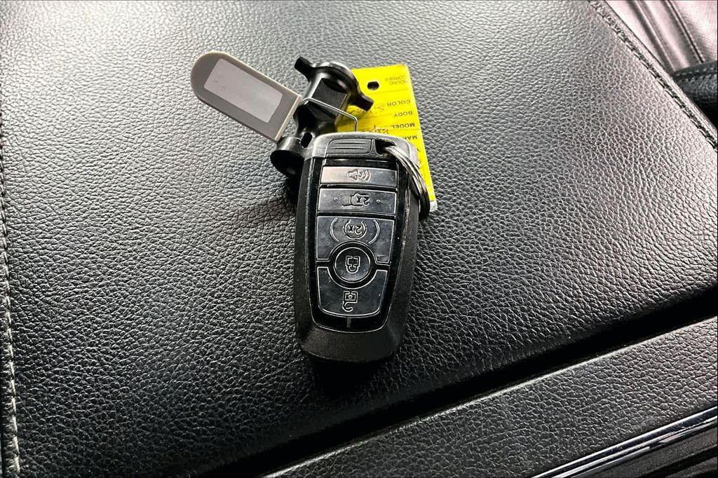 used 2018 Ford Expedition car, priced at $22,674