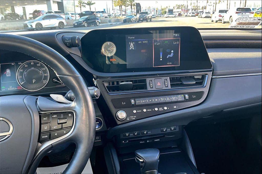 used 2022 Lexus ES 300h car, priced at $34,995