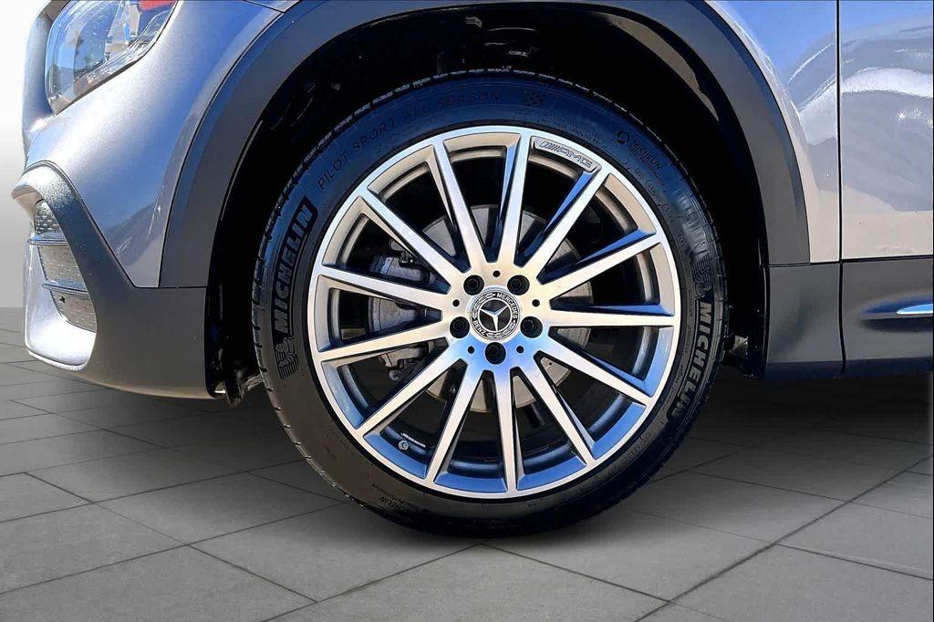 used 2022 Mercedes-Benz GLB 250 car, priced at $24,710