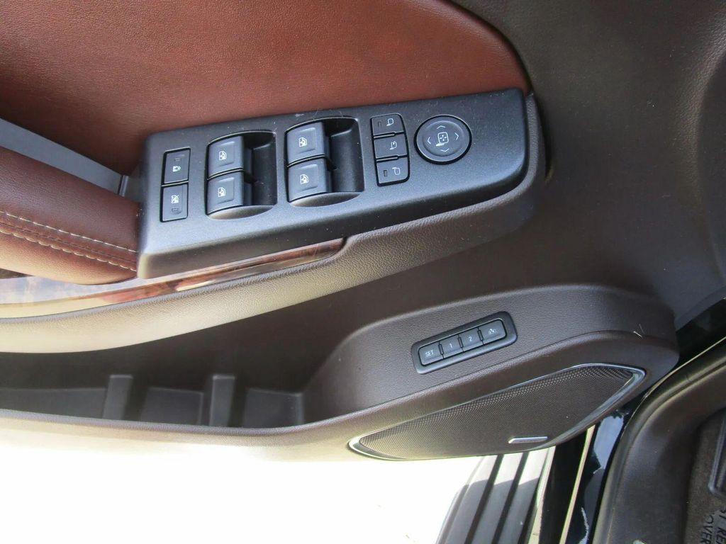 used 2017 Chevrolet Suburban car, priced at $29,990