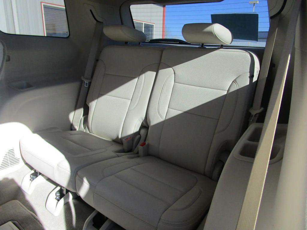 used 2020 GMC Acadia car, priced at $27,990