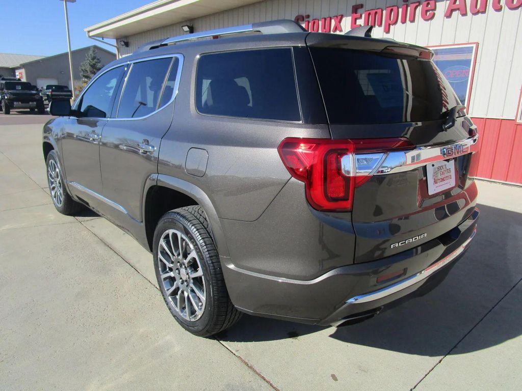 used 2020 GMC Acadia car, priced at $27,990