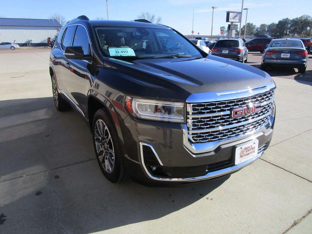 used 2020 GMC Acadia car, priced at $27,990