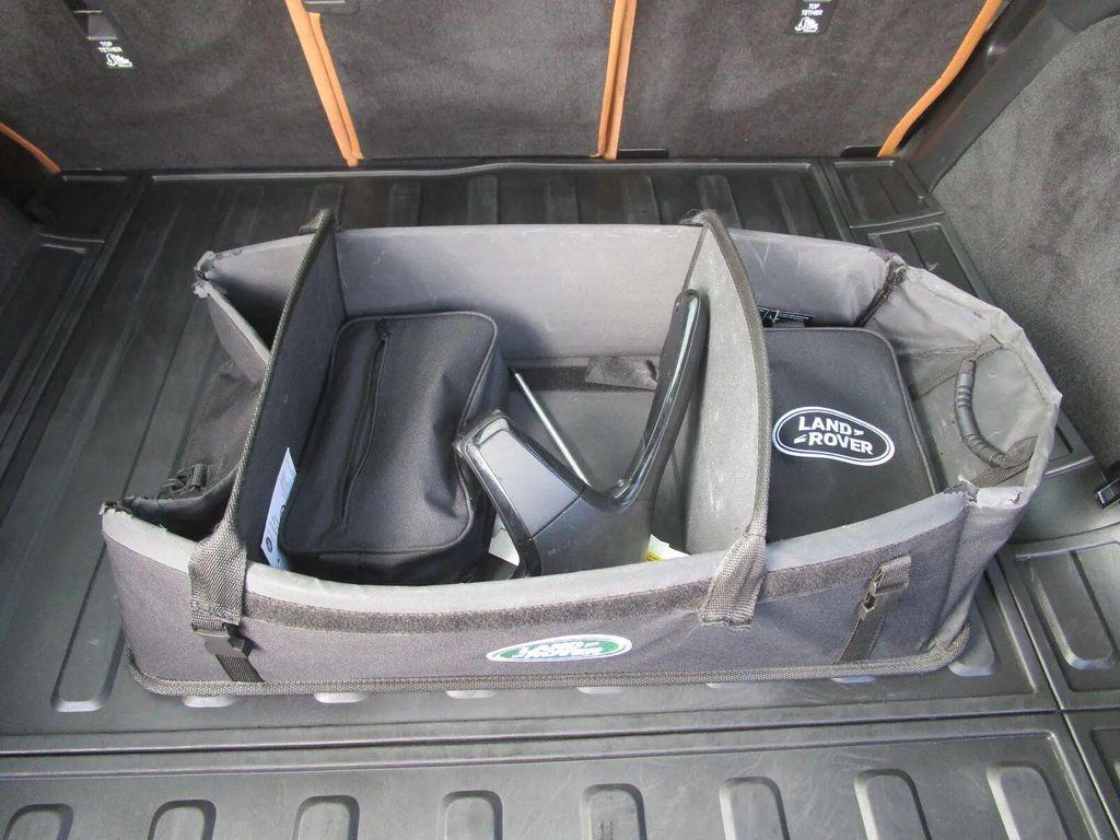 used 2019 Land Rover Discovery car, priced at $26,990