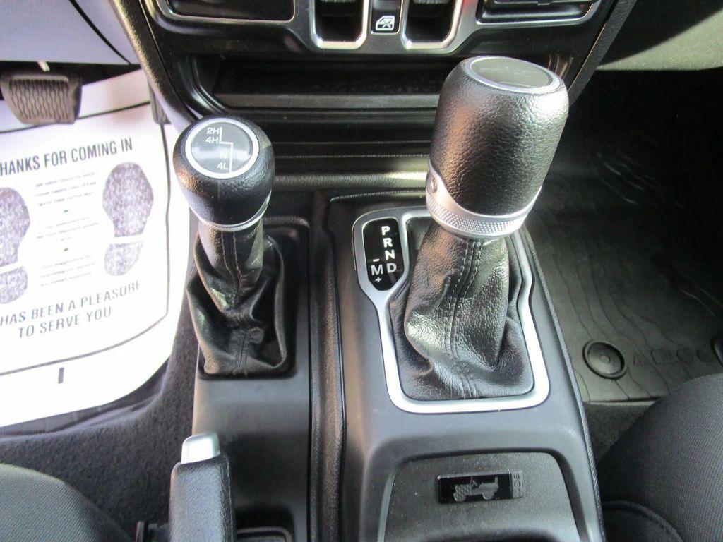 used 2021 Jeep Gladiator car, priced at $31,990