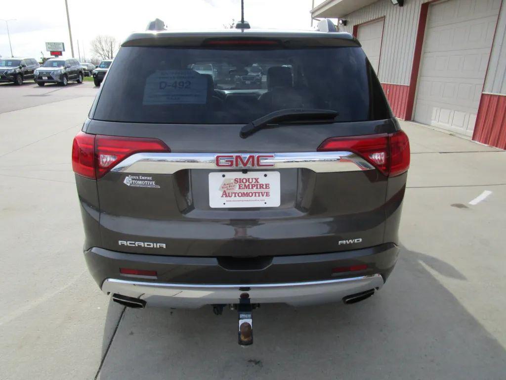 used 2019 GMC Acadia car, priced at $19,999