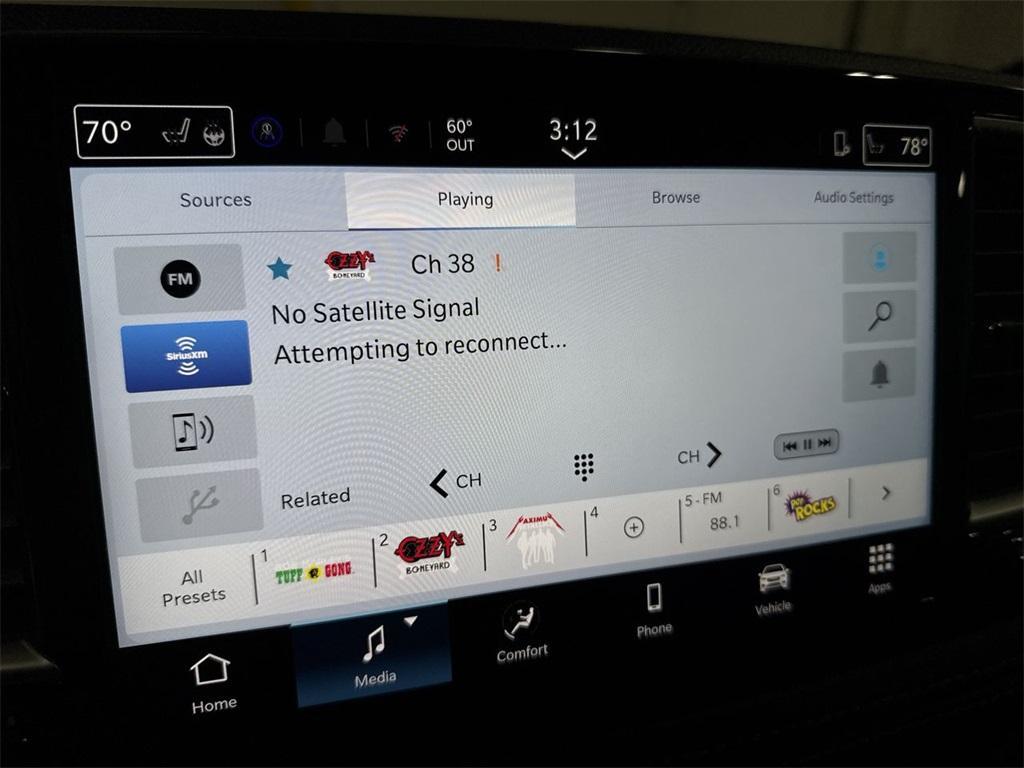 new 2026 Chrysler Pacifica car, priced at $40,238