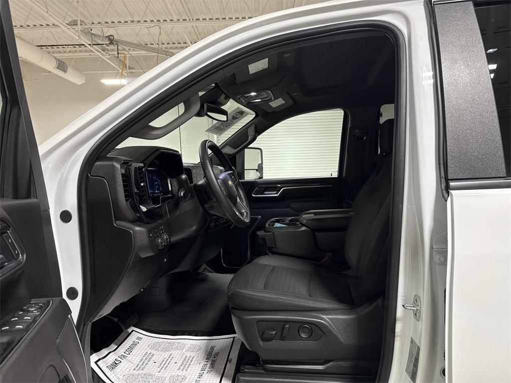 used 2025 Chevrolet Silverado 2500 car, priced at $68,867
