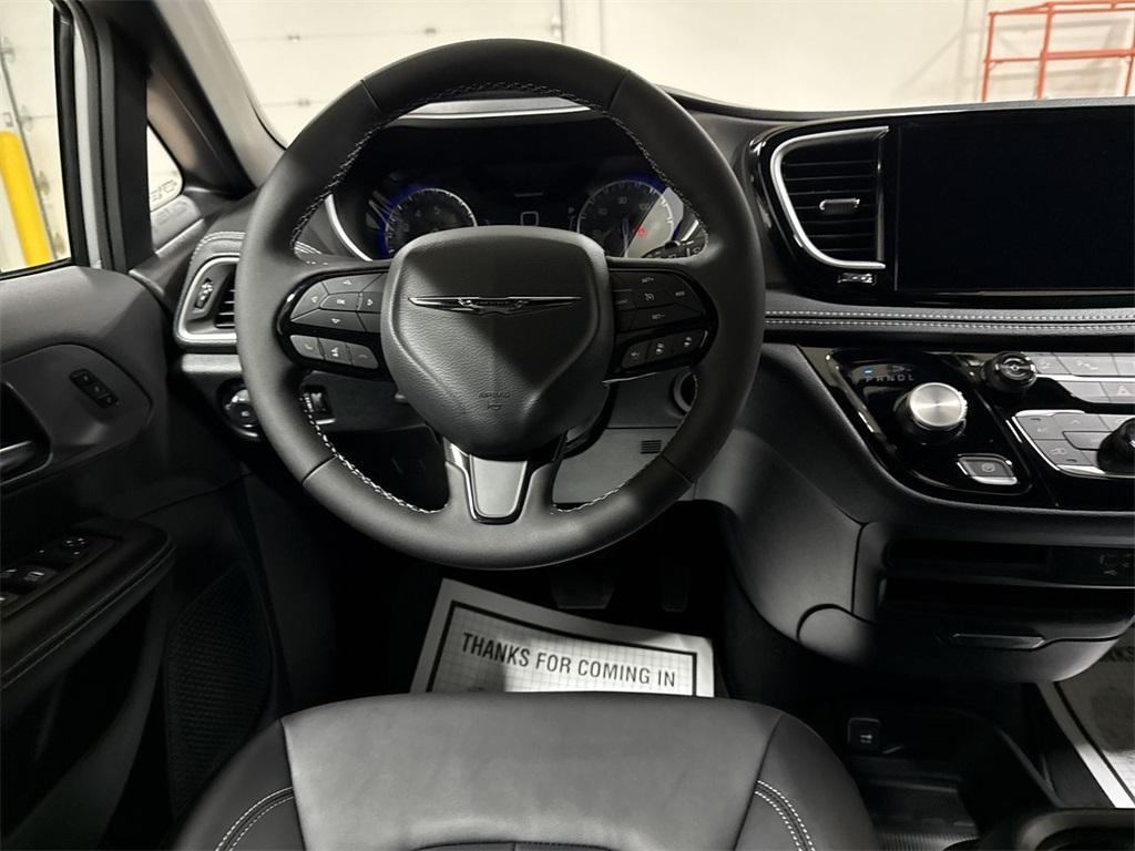 new 2026 Chrysler Pacifica car, priced at $42,838