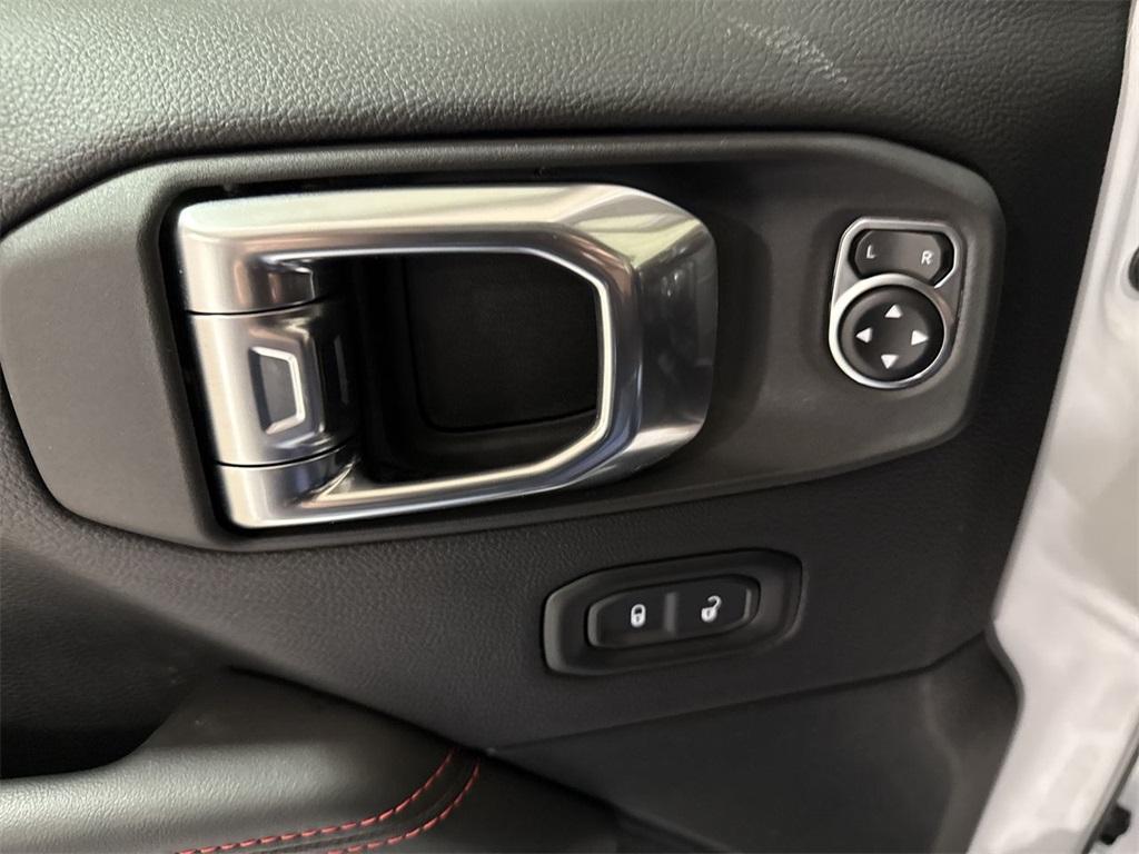 new 2026 Jeep Wrangler car, priced at $51,898