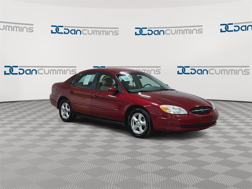 used 2002 Ford Taurus car, priced at $3,000
