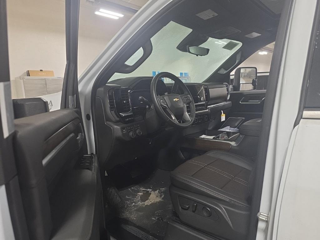 new 2026 Chevrolet Silverado 3500 car, priced at $88,040