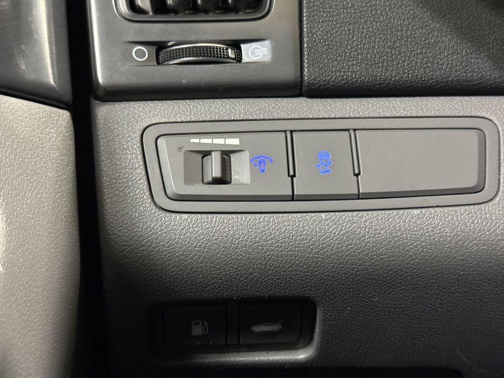 used 2015 Hyundai Sonata Hybrid car, priced at $5,900