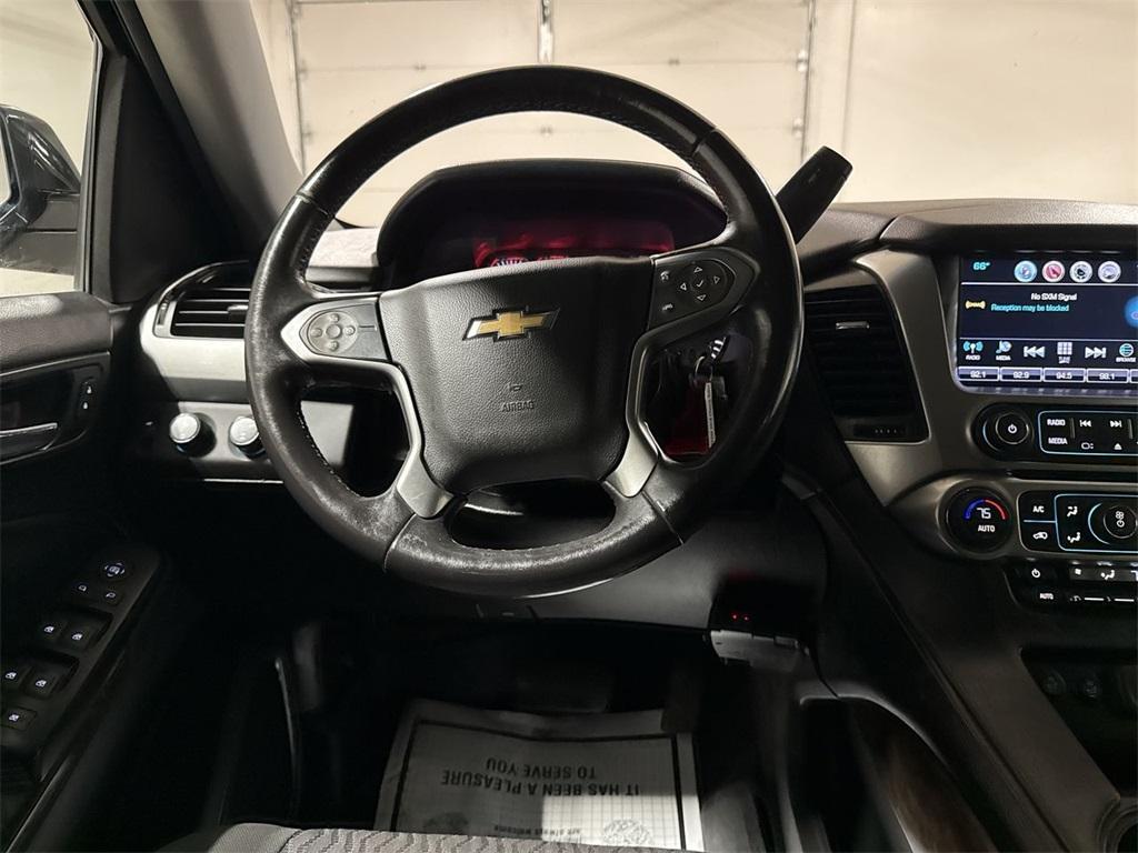 used 2016 Chevrolet Suburban car, priced at $10,900