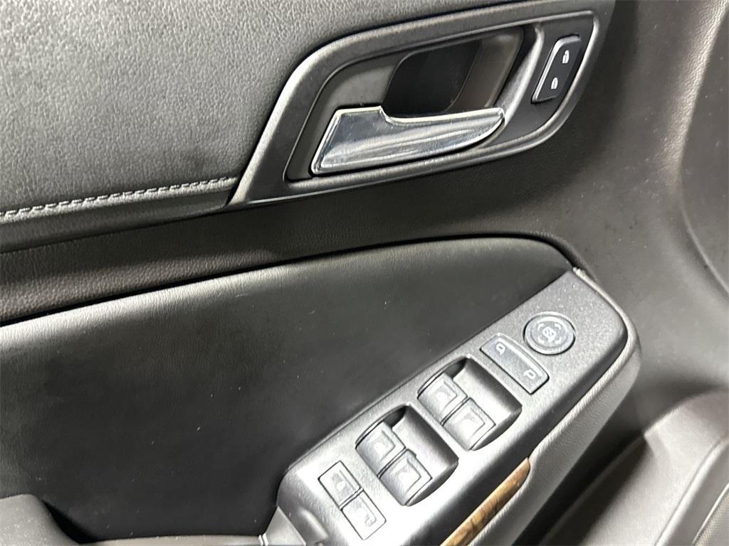 used 2016 Chevrolet Suburban car, priced at $10,900