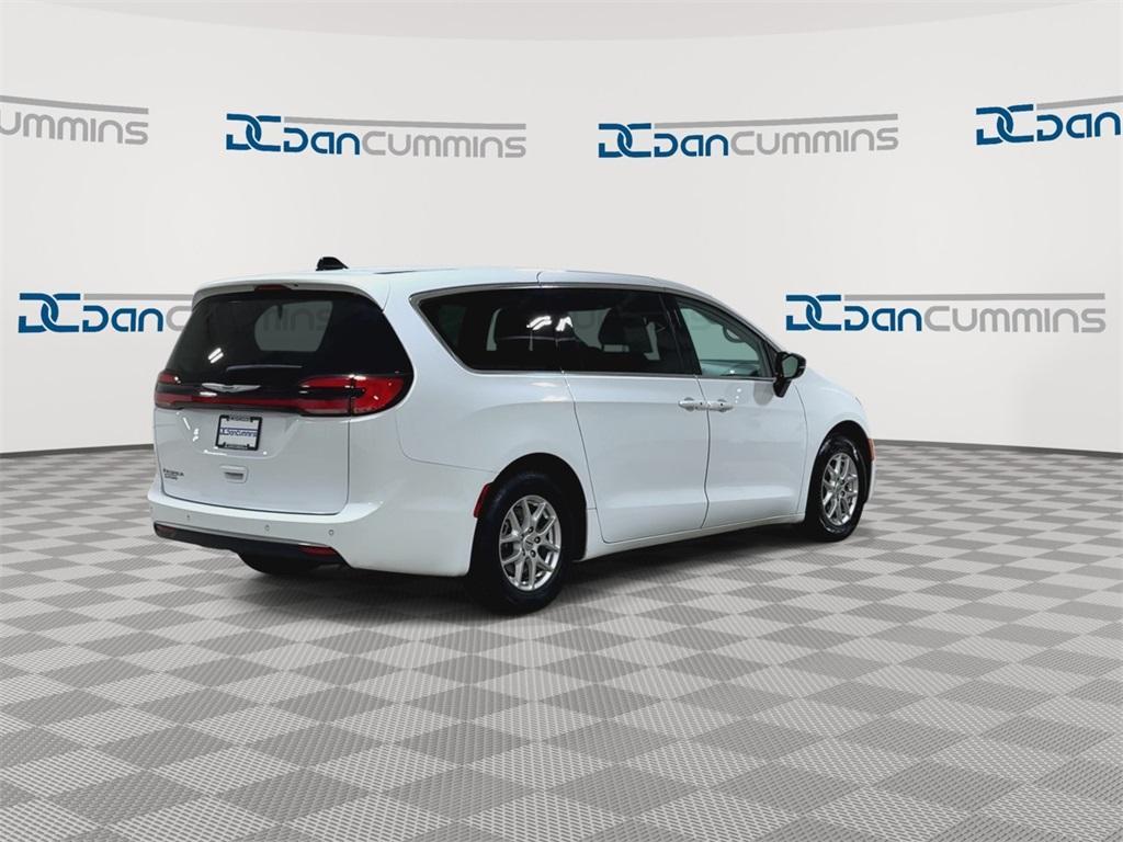 used 2024 Chrysler Pacifica car, priced at $26,868