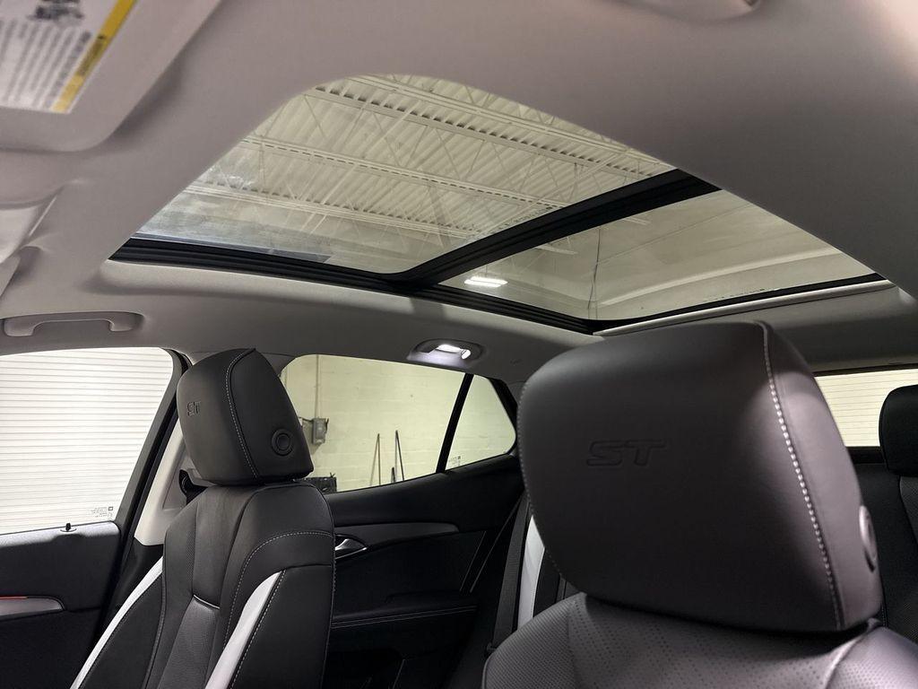 new 2026 Buick Envision car, priced at $46,736