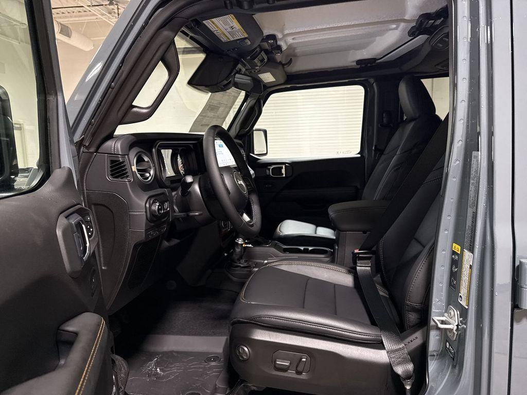 new 2026 Jeep Gladiator car, priced at $48,830