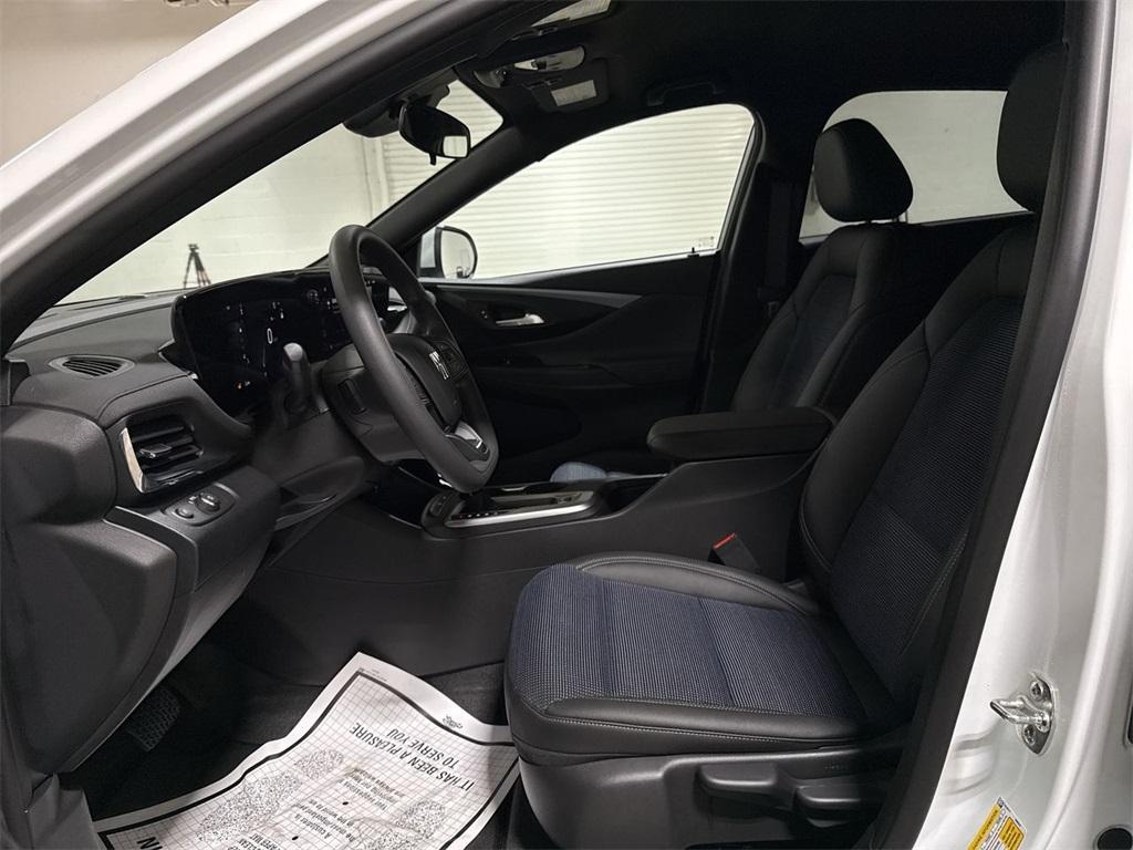 new 2026 Buick Envista car, priced at $25,726