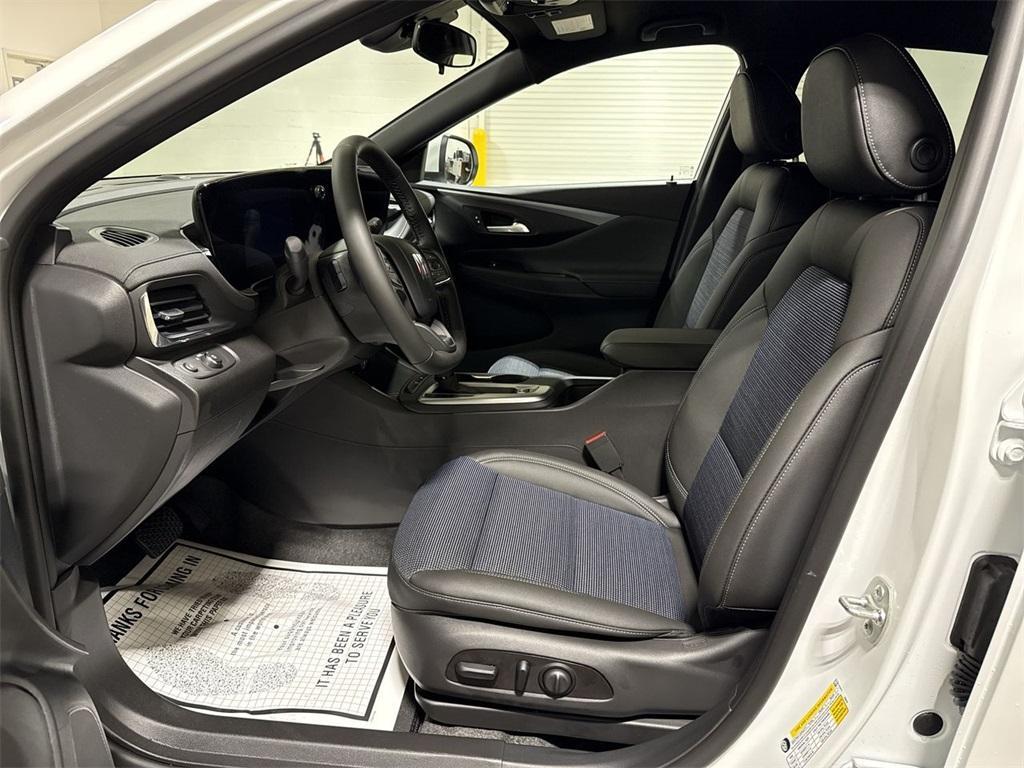 new 2026 Buick Envista car, priced at $26,647