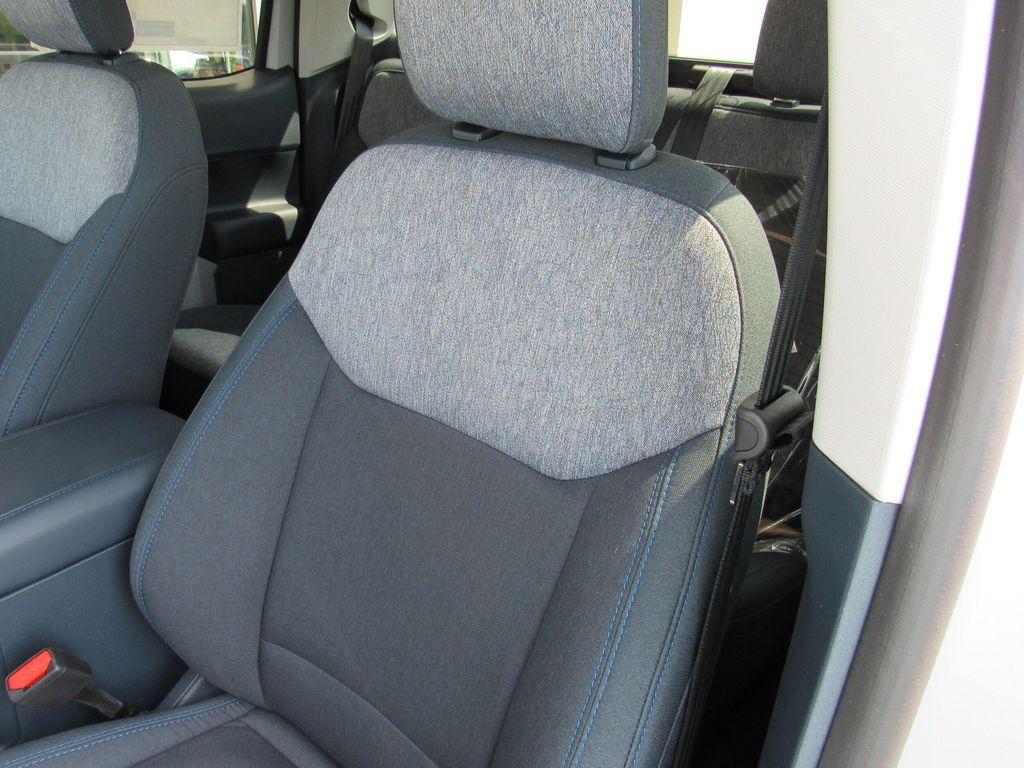 new 2025 Ford Maverick car, priced at $34,618