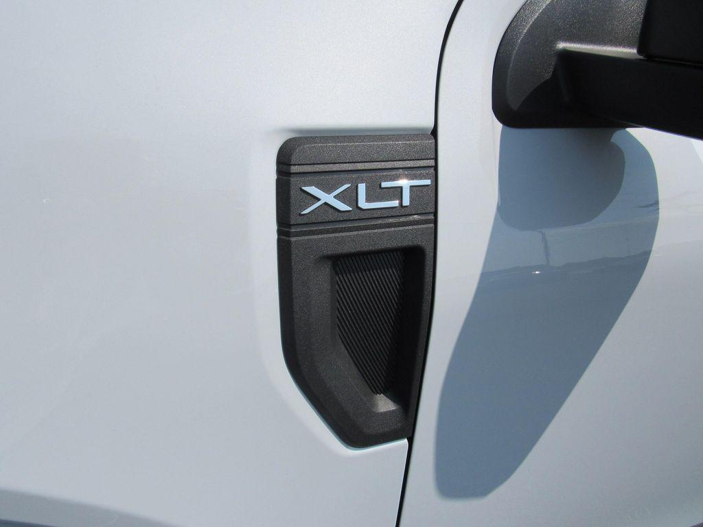 new 2025 Ford Maverick car, priced at $34,618