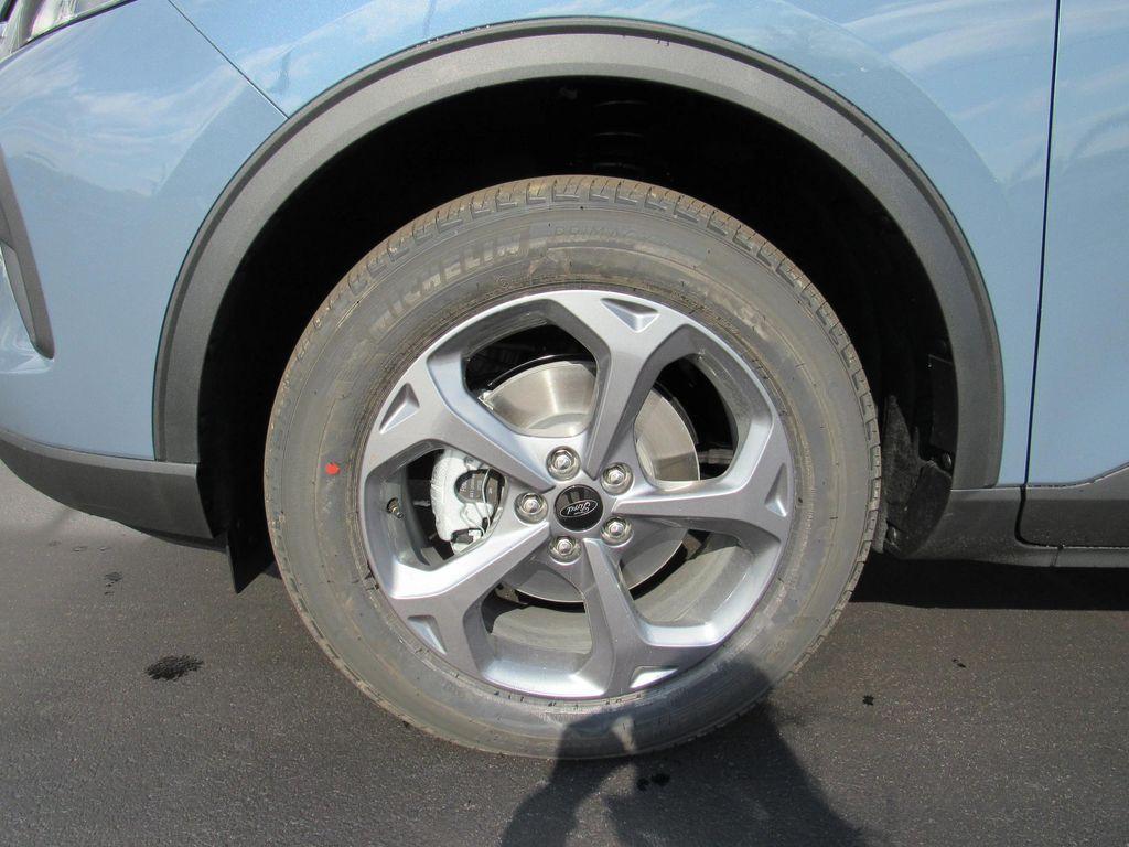 new 2026 Ford Escape car, priced at $37,415