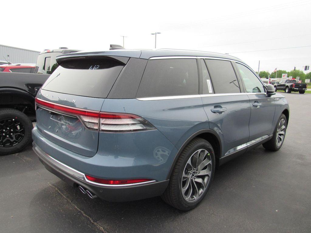 new 2026 Lincoln Aviator car, priced at $69,244