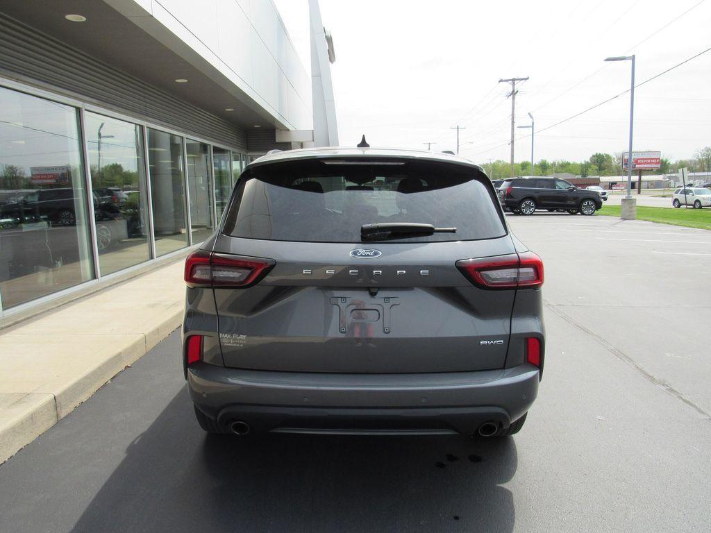 used 2023 Ford Escape car, priced at $26,094