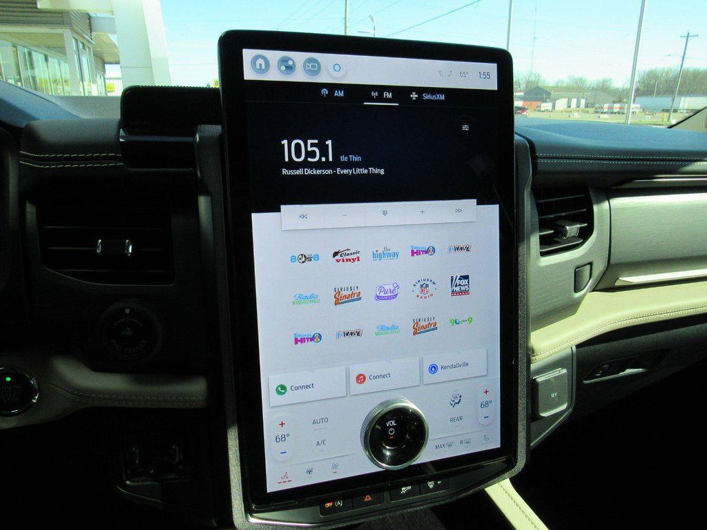 used 2023 Ford Expedition car, priced at $67,895