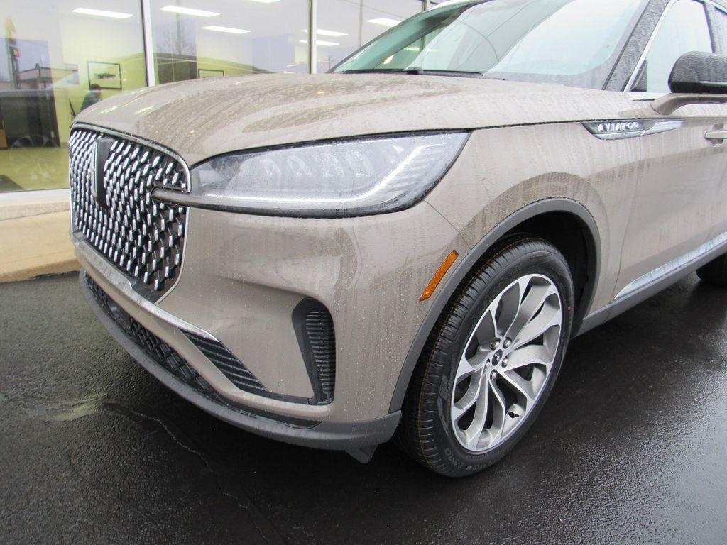 new 2026 Lincoln Aviator car, priced at $69,045