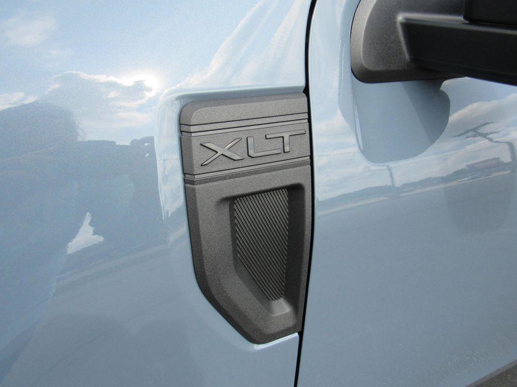 new 2025 Ford Maverick car, priced at $38,575