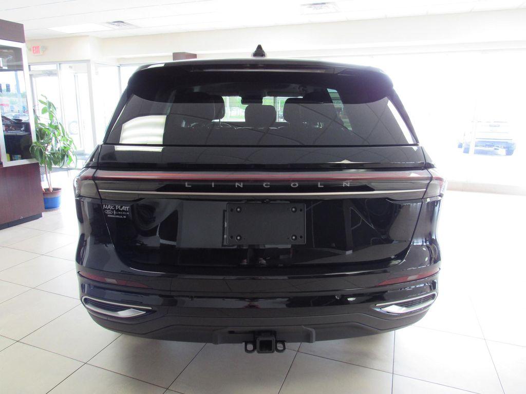 new 2026 Lincoln Nautilus car, priced at $67,054