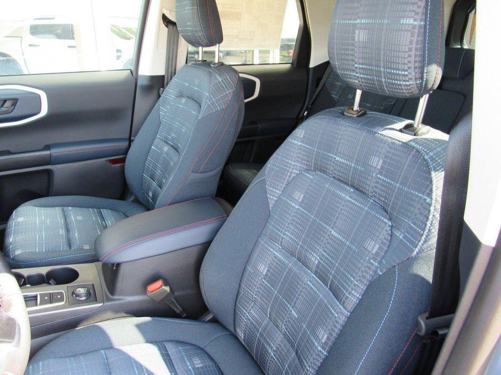 new 2025 Ford Bronco Sport car, priced at $35,513