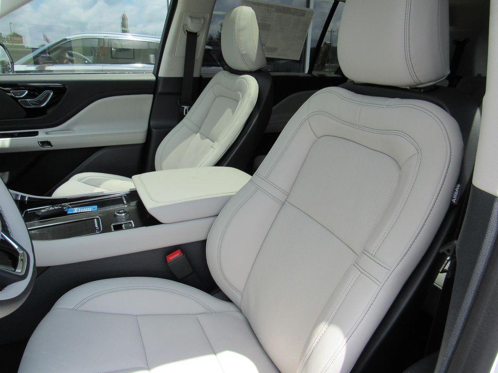 new 2026 Lincoln Aviator car, priced at $72,565
