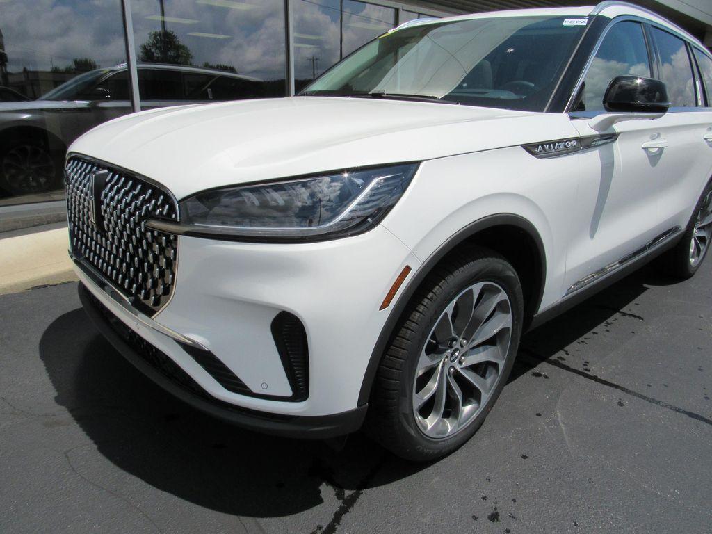 new 2026 Lincoln Aviator car, priced at $72,565