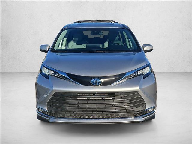 used 2021 Toyota Sienna car, priced at $35,303