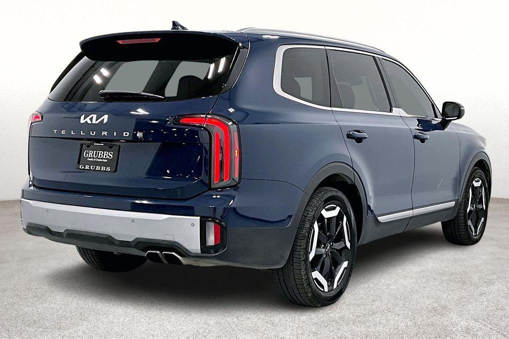used 2024 Kia Telluride car, priced at $34,000