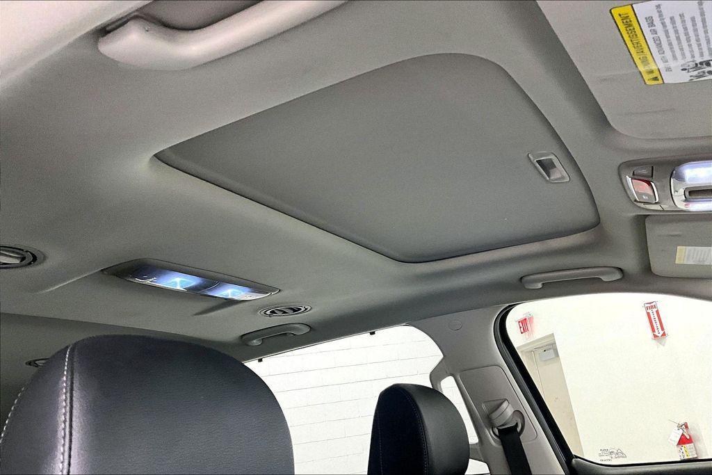 used 2024 Kia Telluride car, priced at $34,000