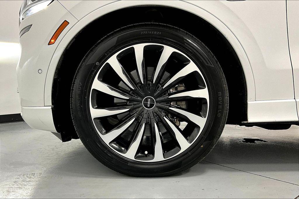 used 2020 Lincoln Aviator car, priced at $28,000